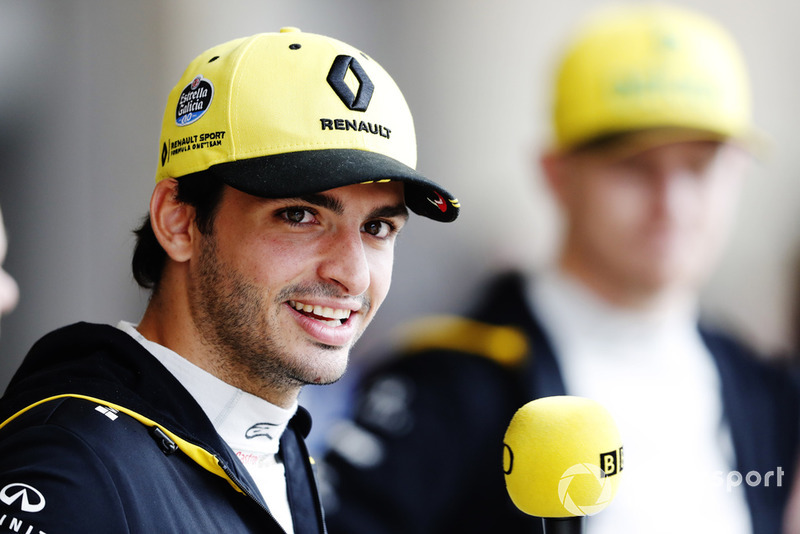 Carlos Sainz Jr, Renault Sport F1 Team, and Nico Hulkenberg, Renault Sport F1 Team.