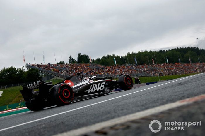 Kevin Magnussen, Haas VF-23