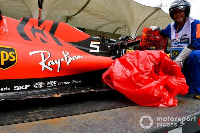 El monoplaza dañado de Sebastian Vettel, Ferrari SF90