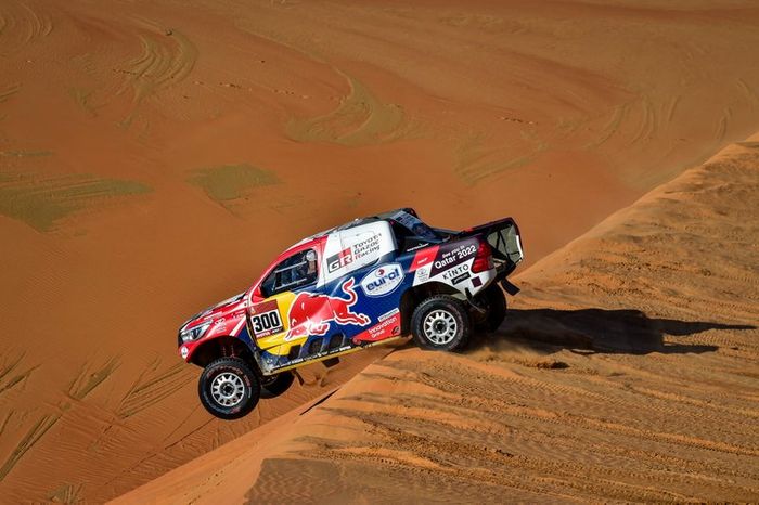 #300 Toyota Gazoo Racing: Nasser Al-Attiyah, Matthieu Baumel