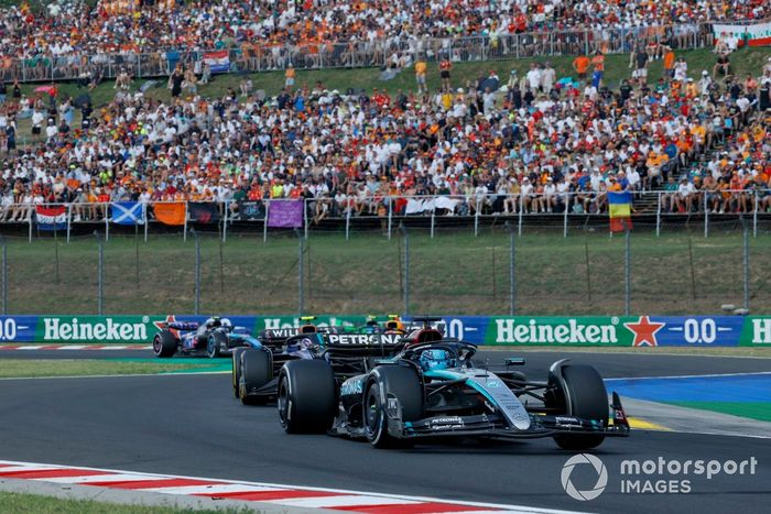 George Russell, Mercedes F1 W15, Logan Sargeant, Williams FW46