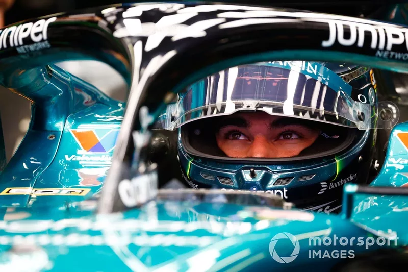 Lance Stroll, Aston Martin F1 Team, dans le cockpit 