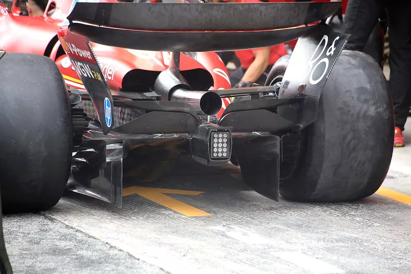 Diffuseur Ferrari SF-24