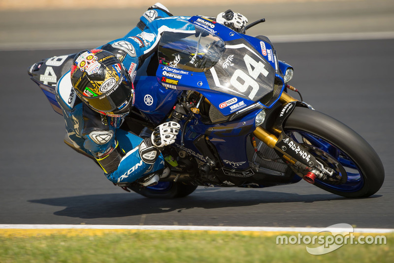 #94 Yamaha: Mike de Meglio, Niccolo Canepa, David Checa