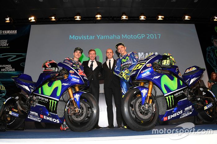 Valentino Rossi, Yamaha Factory Racing, Maverick Viñales, Yamaha Factory Racing, Lin Jarvis, Director General de Yamaha Factory Racing, Massimo Meregalli, Yamaha Factory Racing Team Director