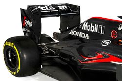 McLaren MP4-31 detail