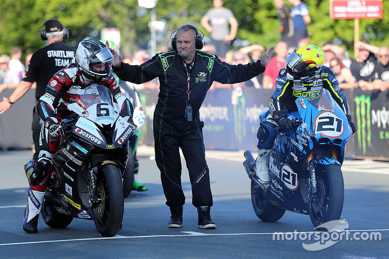 Michael Dunlop, BMW; Ian Lougher, Suter