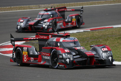 #8 Audi Sport Team Joest Audi R18 e-tron quattro: Lucas di Grassi, Loic Duval, Oliver Jarvis, #7 Aud