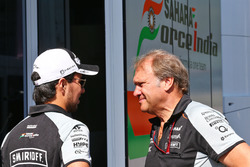 (L to R): Sergio Perez, Sahara Force India F1 with Robert Fernley, Sahara Force India F1 Team Deputy Team Principal