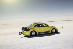 Preston Lerner mit dem Volkswagen Beetle LSR in Bonneville