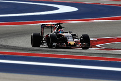 Daniil Kvyat, Scuderia Toro Rosso STR11
