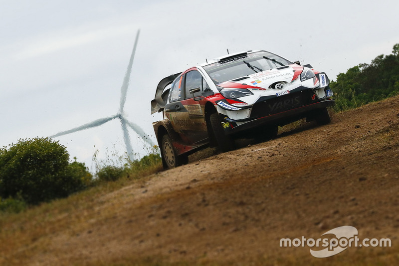 Отт Тянак и Мартин Ярвеоя, Toyota Yaris WRC