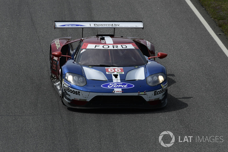 #66 Chip Ganassi Racing Ford GT, GTLM: Dirk Muller, Joey Hand