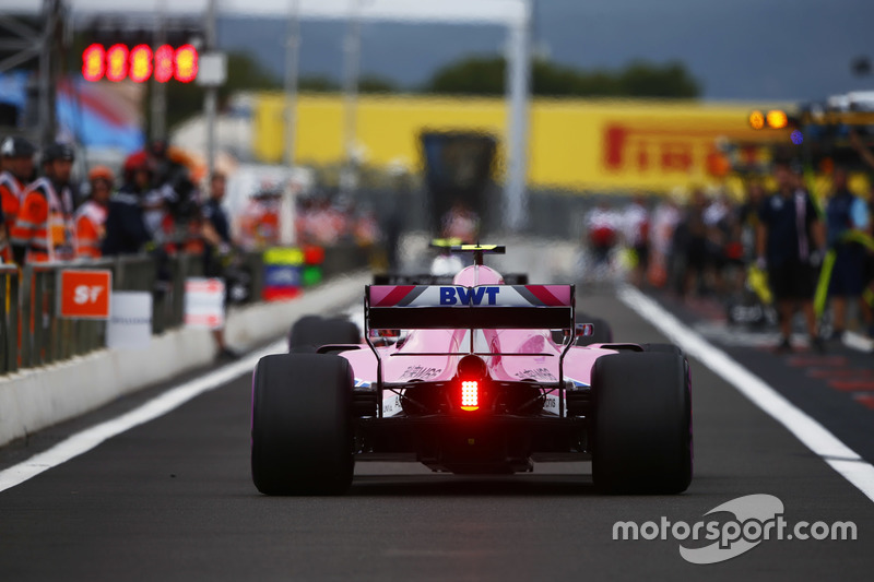 13. Естебан Окон, Force India VJM11 — 11
