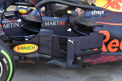 Red Bull Racing RB14 ayna detay