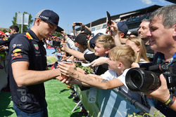 Max Verstappen, Red Bull Racing signs autographs for the fans