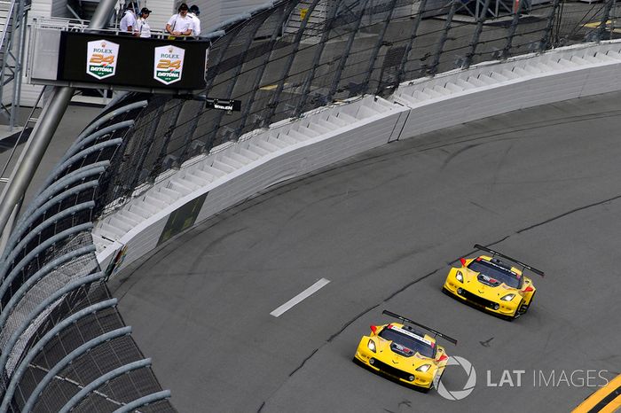 #3 Corvette Racing Chevrolet Corvette C7.R, GTLM: Antonio Garcia, Jan Magnussen, Mike Rockenfeller, #4 Corvette Racing Chevrolet Corvette C7.R, GTLM: Oliver Gavin, Tommy Milner, Marcel Fassler