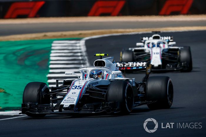 Sergey Sirotkin, Williams FW41, y Lance Stroll, Williams FW41