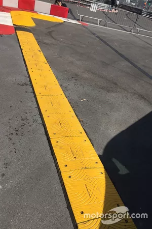 Kerbs detail