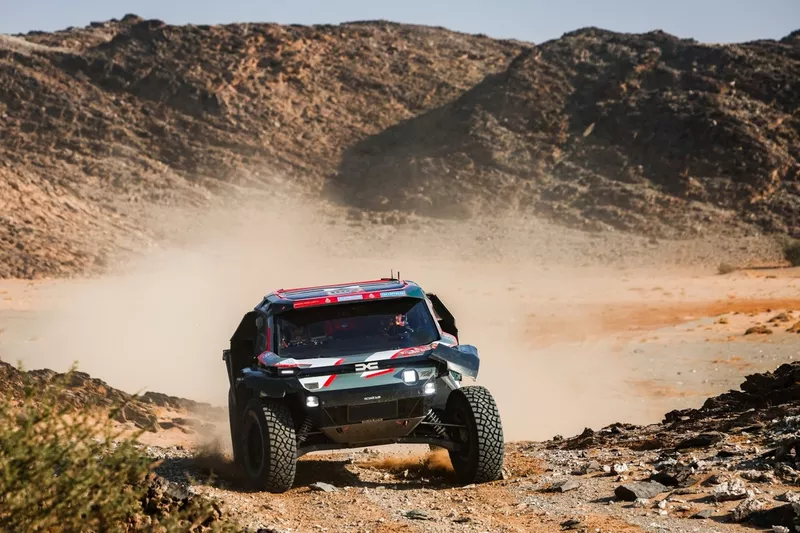 #200 I Dacia Sandriders Dacia: Nasser Al-Attiyah, Edouard Boulanger