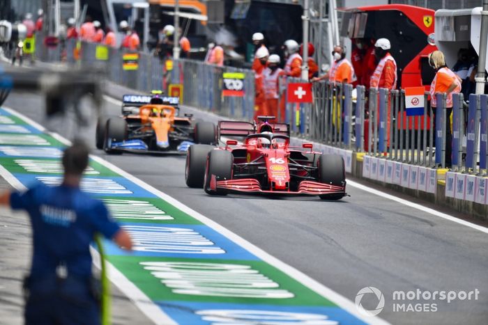 Charles Leclerc, Ferrari SF21, Lando Norris, McLaren MCL35M