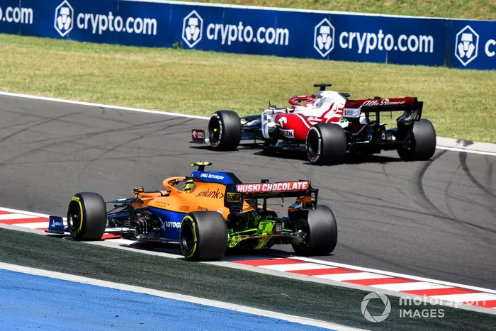 Robert Kubica, Alfa Romeo Racing C41, Lando Norris, McLaren MCL35M