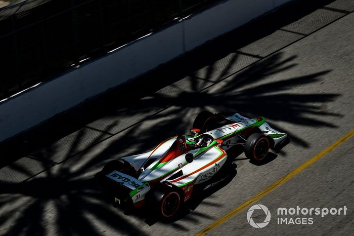 Patricio O'Ward, Carlin Chevrolet