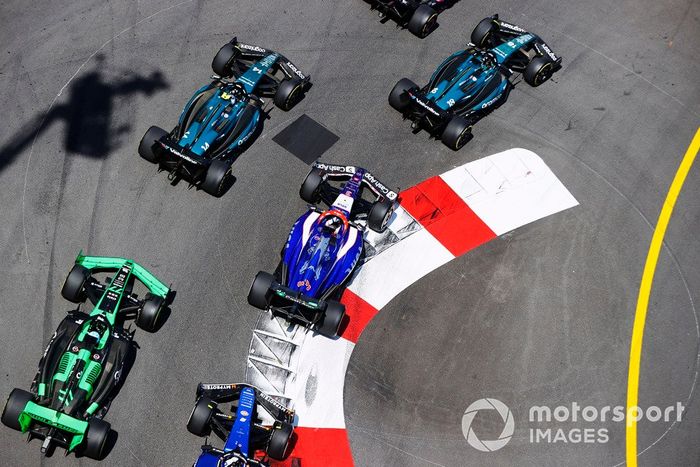 Lance Stroll, Aston Martin AMR24, Fernando Alonso, Aston Martin AMR24, Daniel Ricciardo, RB F1 Team VCARB 01, Valtteri Bottas, Stake F1 Team Kick Sauber C44