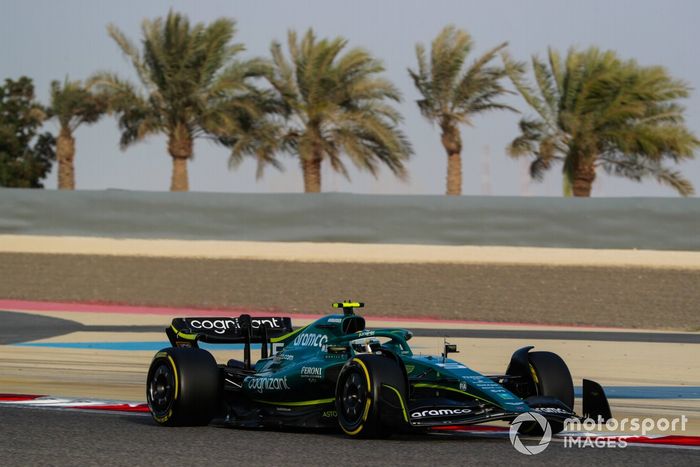 Sebastian Vettel, Aston Martin AMR22