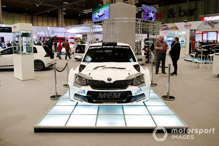 Un Skoda RS rally car