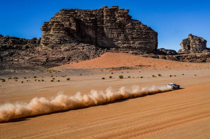 #305 JCW X-Raid Team: Carlos Sainz, Lucas Cruz
