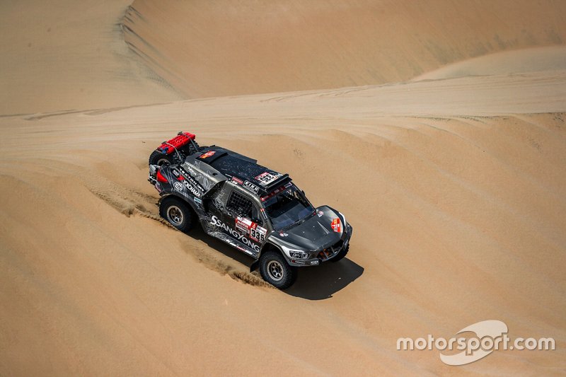 #335 Ssangyong: Oscar Fuertes, Diego Vallejo