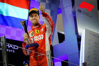 Sebastian Vettel, Ferrari, festeggia sul podio