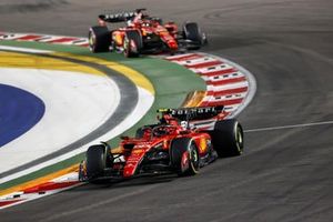 Carlos Sainz, Ferrari SF-23, Charles Leclerc, Ferrari SF-23