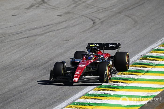 Zhou Guanyu, Alfa Romeo C43