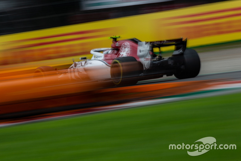 1º Alfa Romeo Sauber mejoró un 1.526% respecto al mejor tiempo entre 2017 y 2018