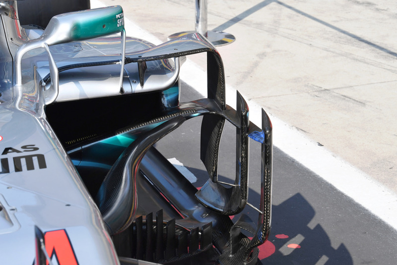 Mercedes AMG F1 W09 bargeboard detail