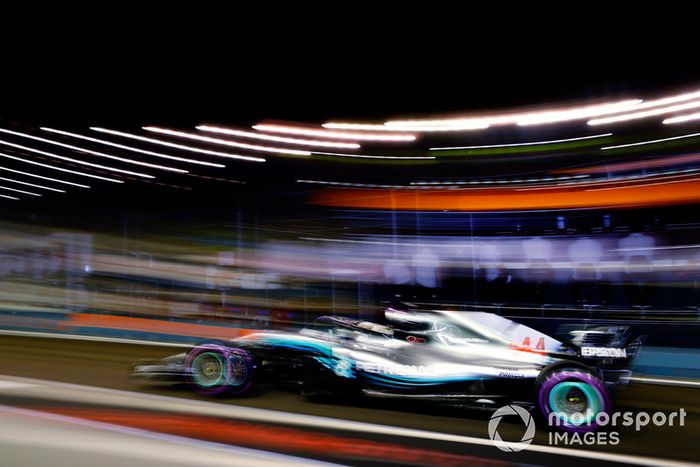 Lewis Hamilton, Mercedes AMG F1 W09 EQ Power+