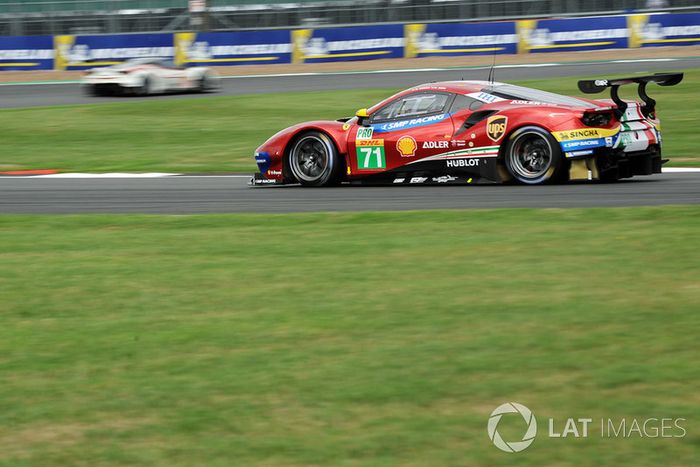 #71 AF Corse Ferrari 488 GTE EVO: Davide Rigon, Sam Bird