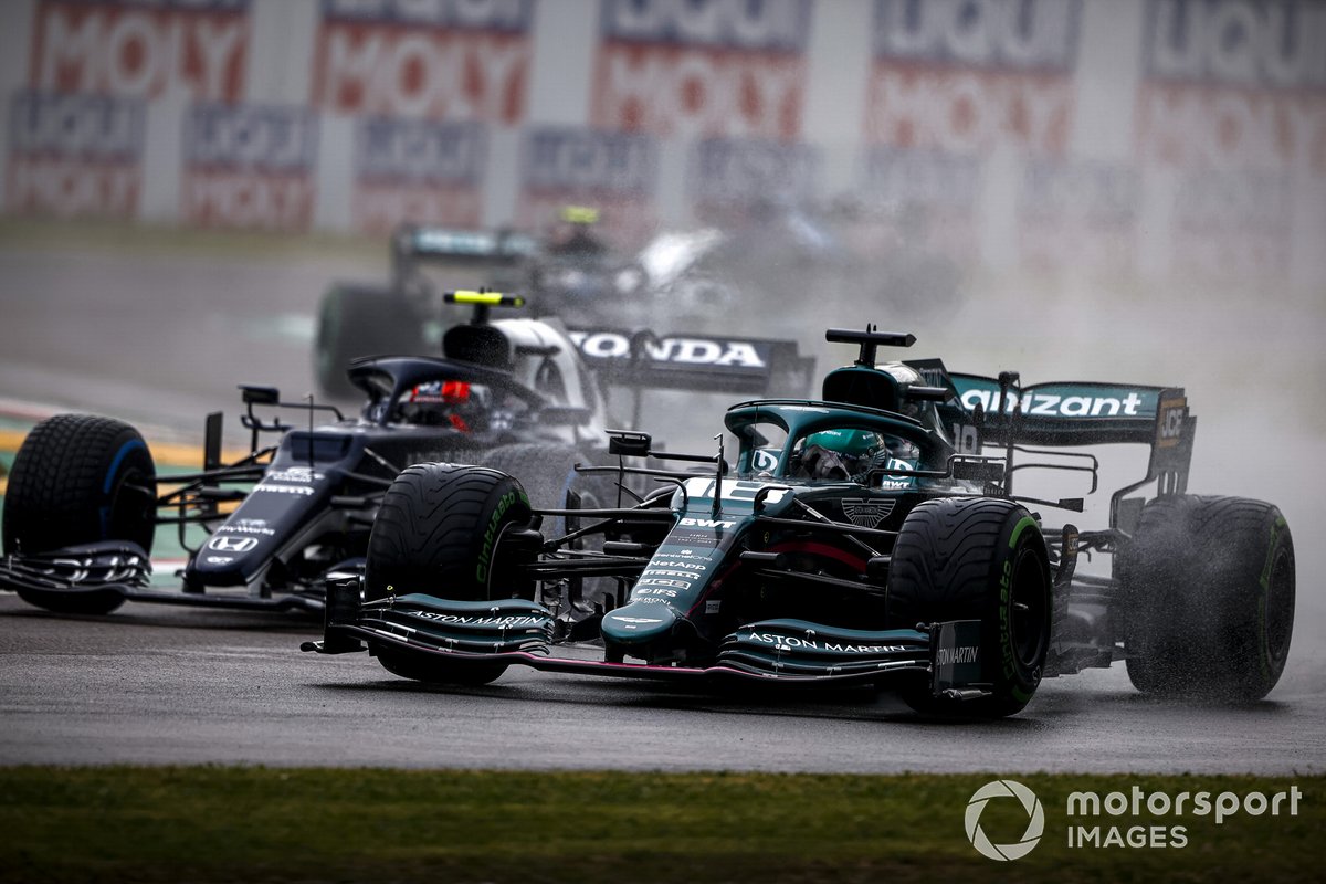 Lance Stroll, Aston Martin AMR21, Pierre Gasly, AlphaTauri AT02