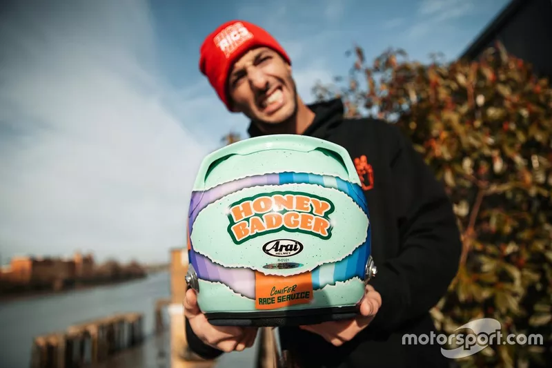 Le nouveau casque de Daniel Ricciardo, McLaren
