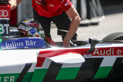 Daniel Abt, Audi Sport ABT Schaeffler est rentré aux stands