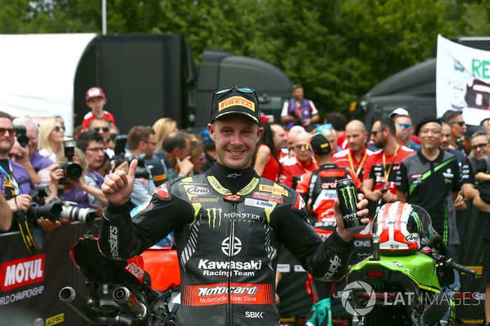 Ganador de la carrera Jonathan Rea, Kawasaki Racing