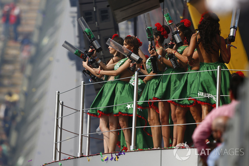 Grid Girls on the podium