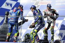 Podium: 1. Cal Crutchlow, Team LCR, Honda; 2. Valentino Rossi, Yamaha Factory Racing; 3. Maverick Vi