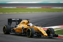 Кевин Магнуссен, Renault Sport F1 Team RS16