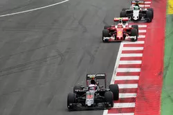 Jenson Button, McLaren MP4-31