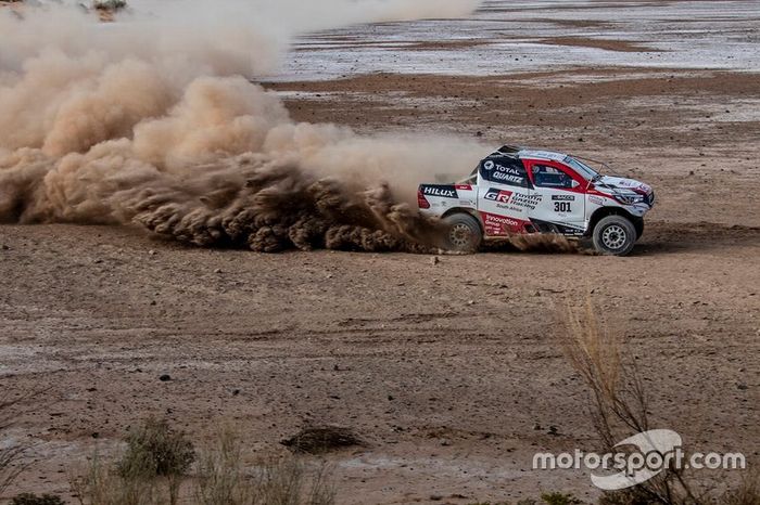 301# Toyota Gazoo Racing Toyota Hilux: Fernando Alonso, Giniel de Villiers
