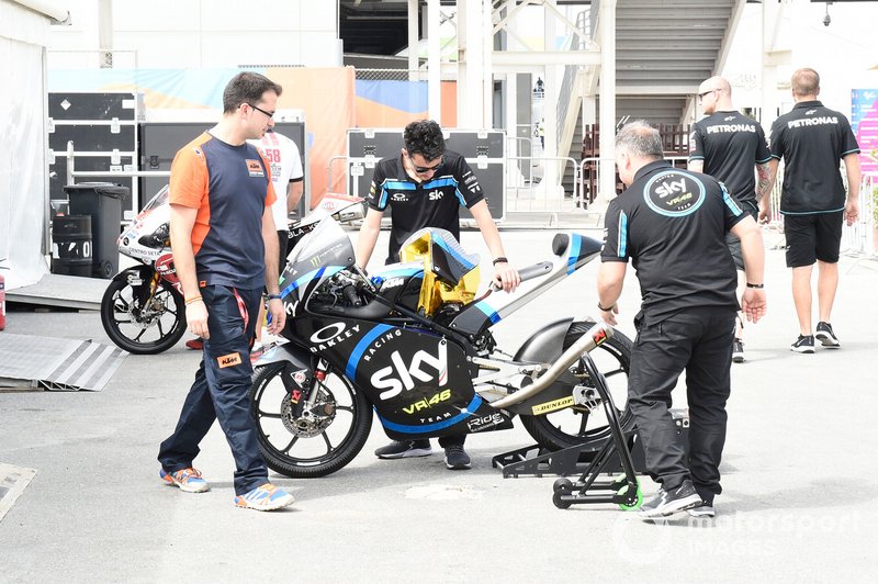 SKY team KTM
