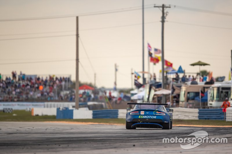 #90 TF Sport Aston Martin Vantage: Salih Yoluc, Jonathan Adam, Charles Eastwood